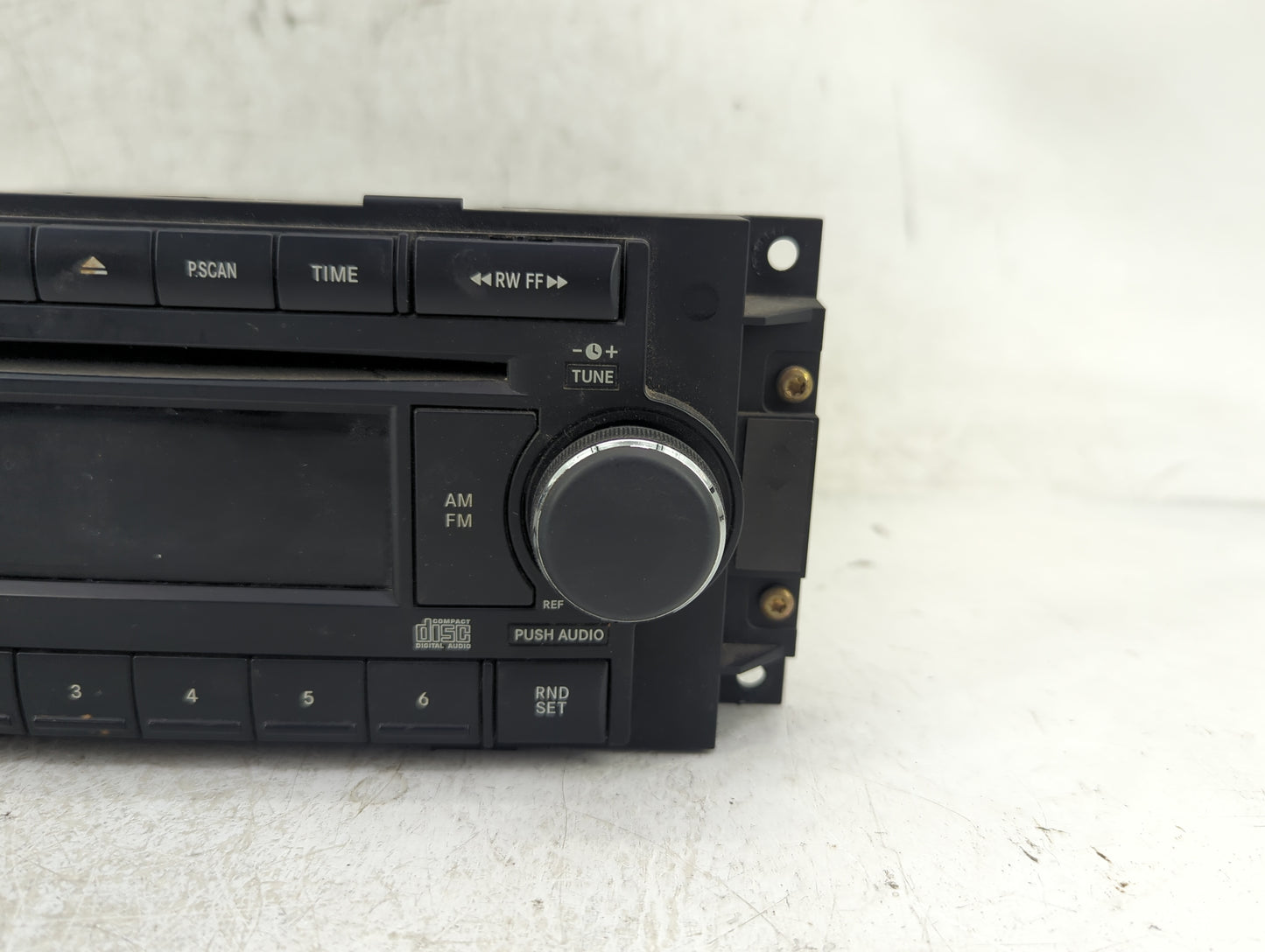 2006-2007 Jeep Commander Radio AM FM Cd Player Receiver Replacement P/N:P05064171AE Fits Fits 2004 2005 2006 2007 2008 2009 