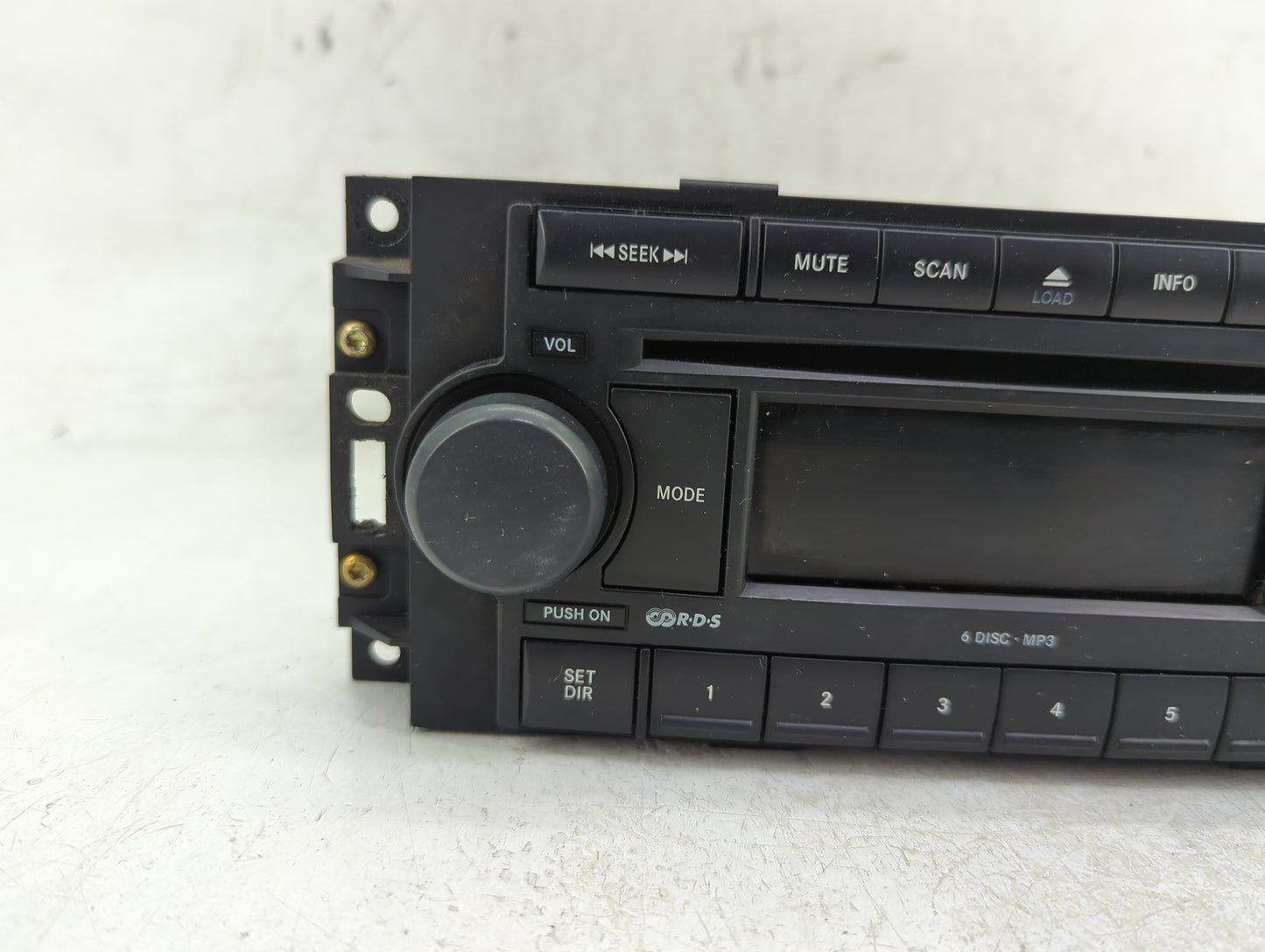 2006-2007 Jeep Commander Radio AM FM Cd Player Receiver Replacement Fits Fits 2004 2005 2006 2007 2008 2009 2010 OEM Used Au
