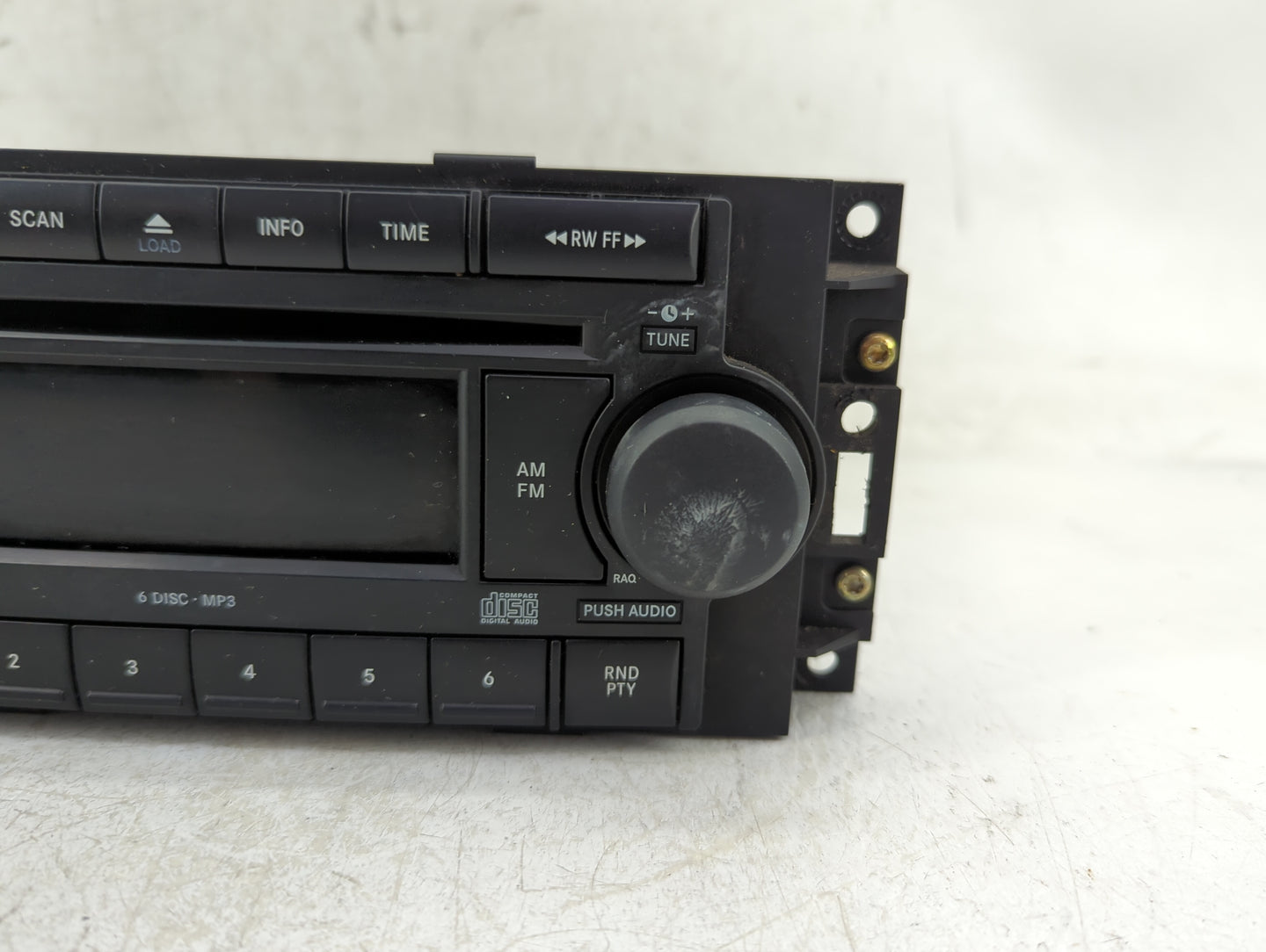 2006-2007 Jeep Commander Radio AM FM Cd Player Receiver Replacement Fits Fits 2004 2005 2006 2007 2008 2009 2010 OEM Used Au