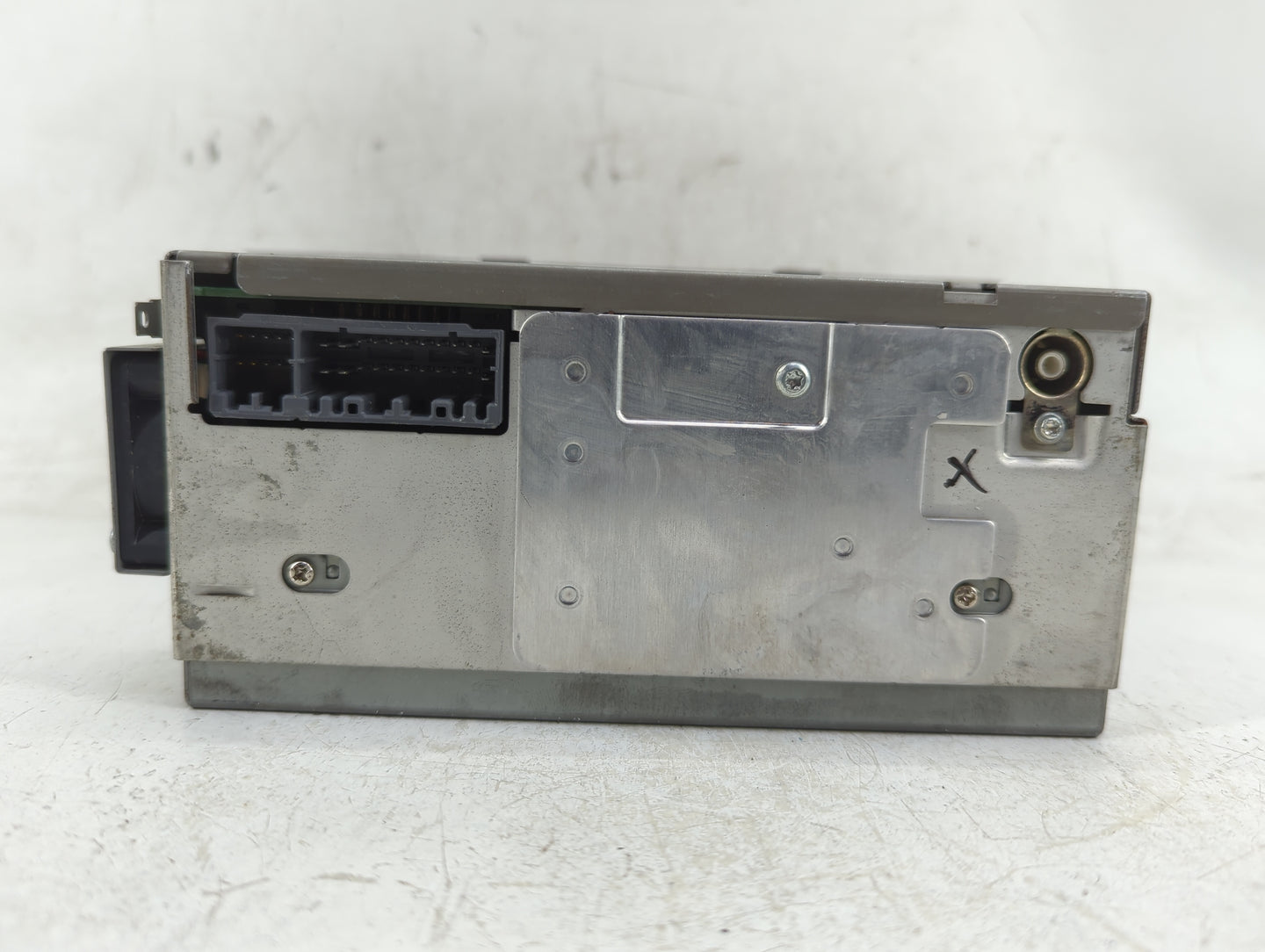 2006-2007 Jeep Commander Radio AM FM Cd Player Receiver Replacement Fits Fits 2004 2005 2006 2007 2008 2009 2010 OEM Used Au