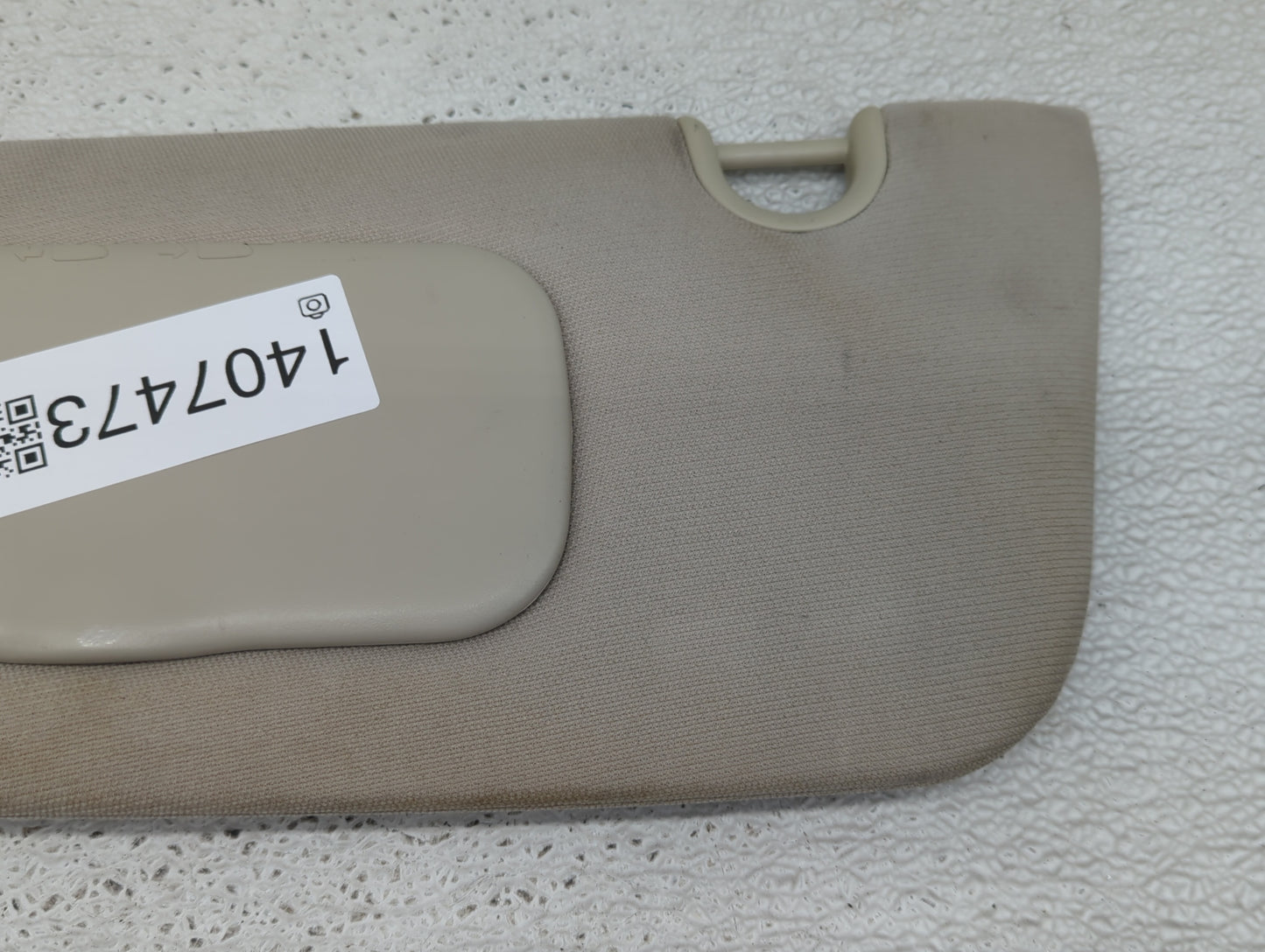 2006-2010 Jeep Commander Sun Visor Shade Replacement Driver Left Mirror Fits Fits 2006 2007 2008 2009 2010 OEM Used Auto Par