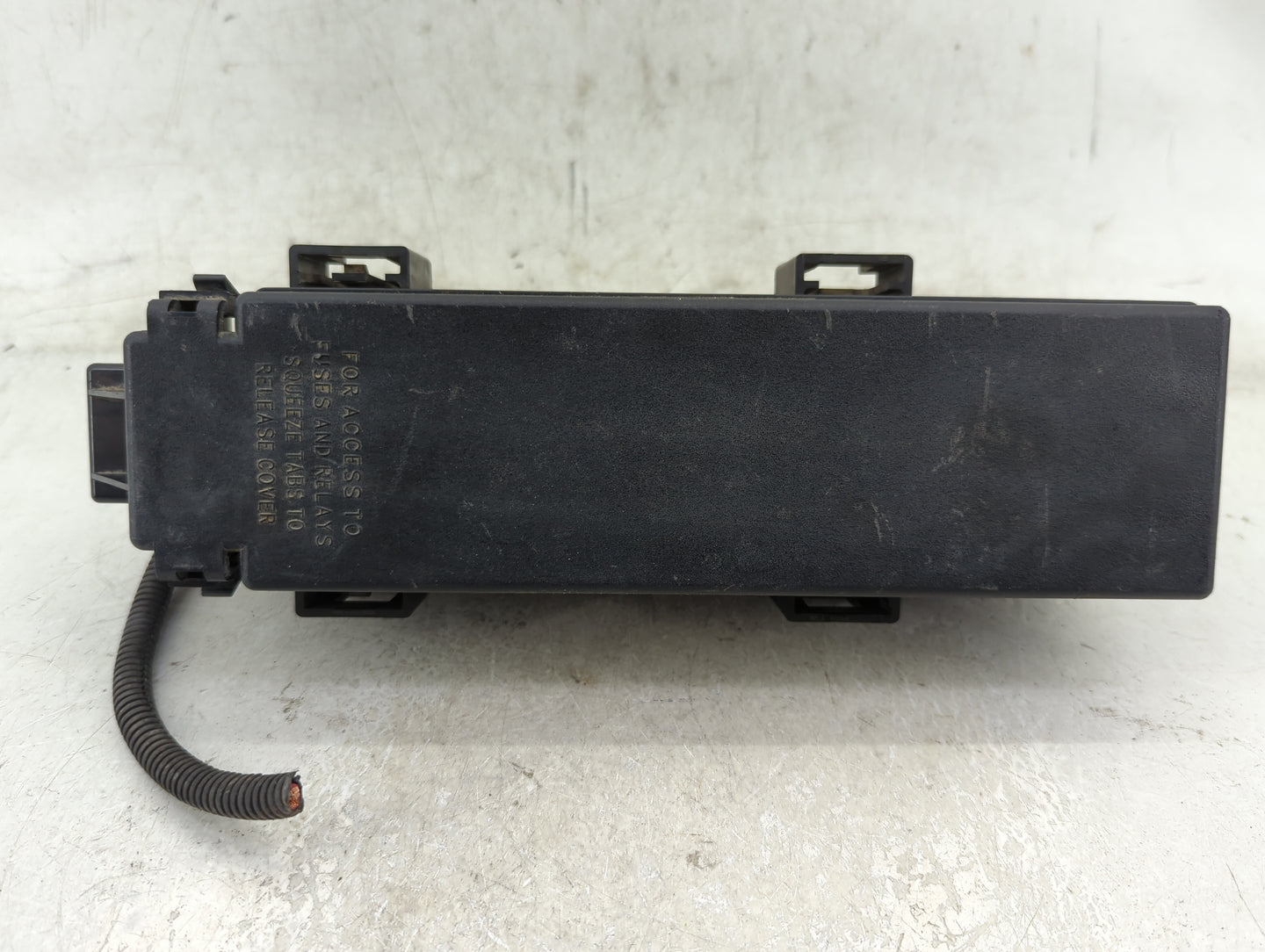 2006-2006 Jeep Commander Chassis Control Module Ccm Bcm Body Control - Oemusedautoparts1.com