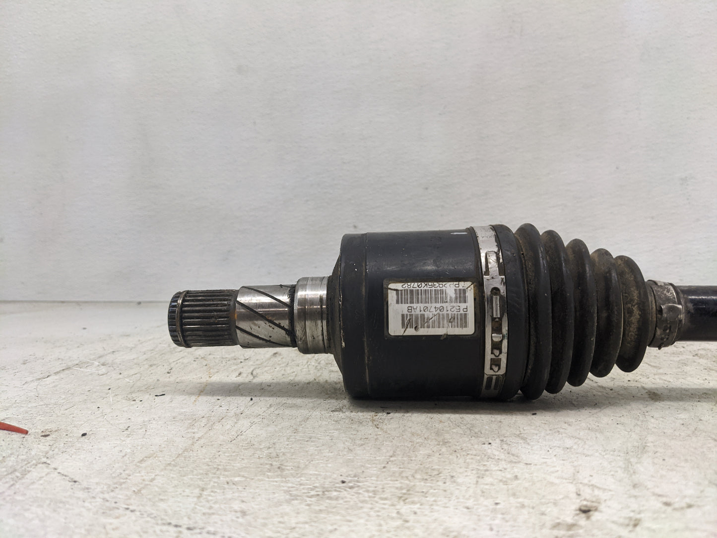 2006-2010 Jeep Commander Axle Shaft Front Driver Cv C/v - Oemusedautoparts1.com