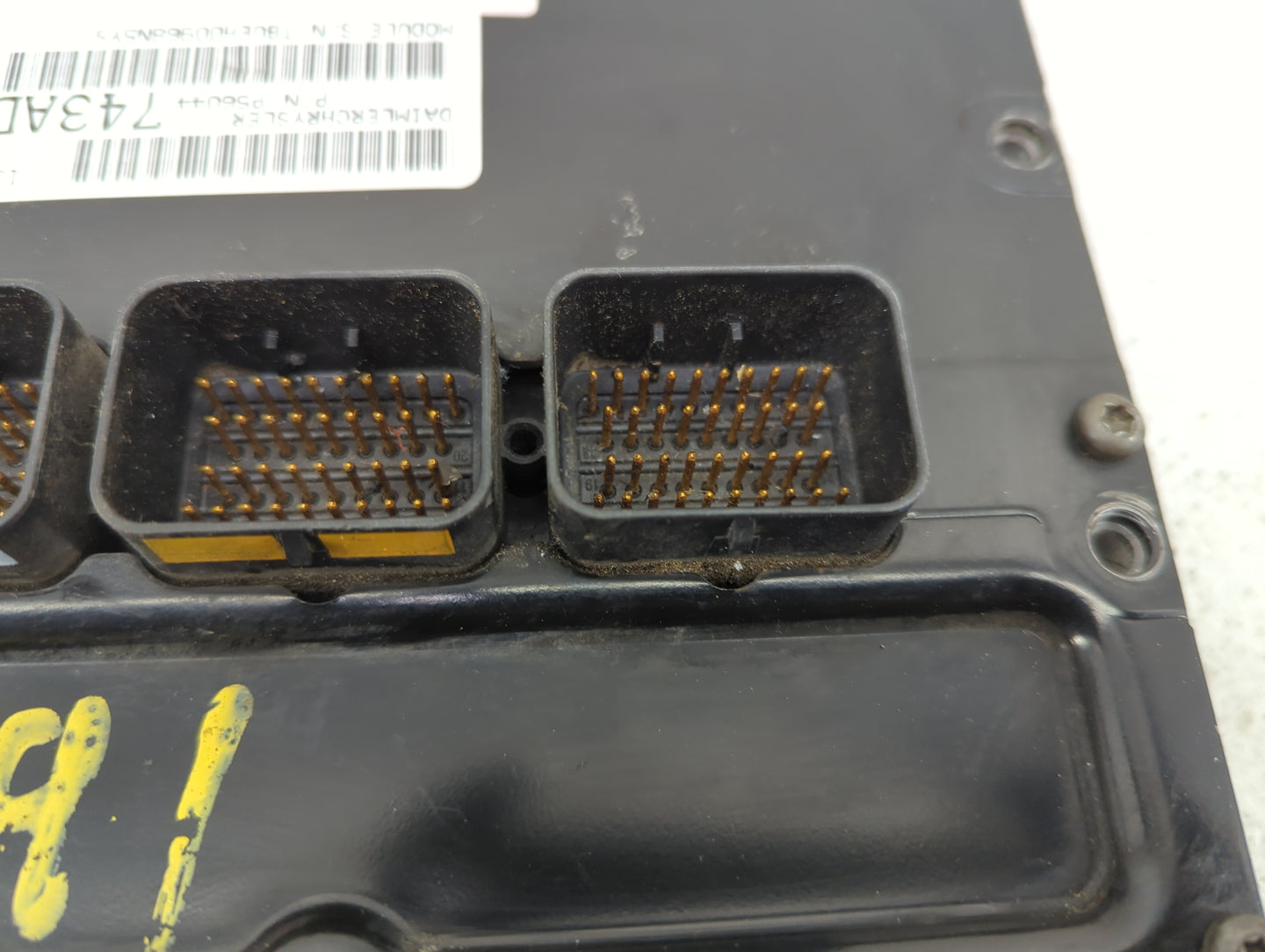 2006 Jeep Commander PCM Engine Control Computer ECU ECM PCU OEM P/N:P56044743AD 56044766AI, 04825202AB Fits OEM Used Auto Pa
