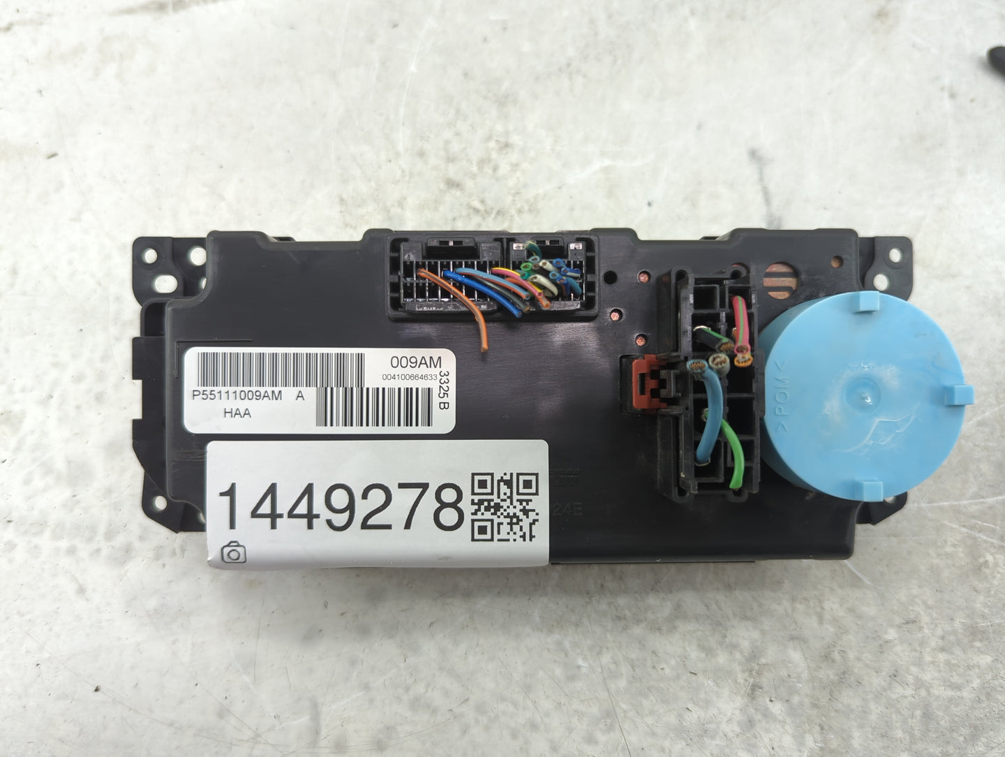 2006-2007 Jeep Commander Climate Control Module Temperature AC/Heater Replacement P/N:P55111009AM Fits Fits 2005 2006 2007 O