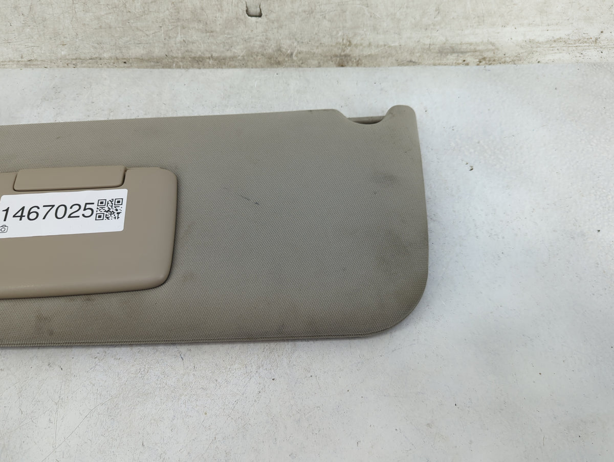 2006-2010 Jeep Commander Sun Visor Shade Replacement Driver Left Mirror Fits Fits 2006 2007 2008 2009 2010 OEM Used Auto Par