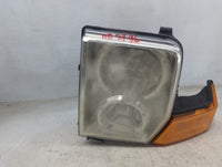 2006 Jeep Commander Driver Left Oem Head Light Headlight Lamp - Oemusedautoparts1.com