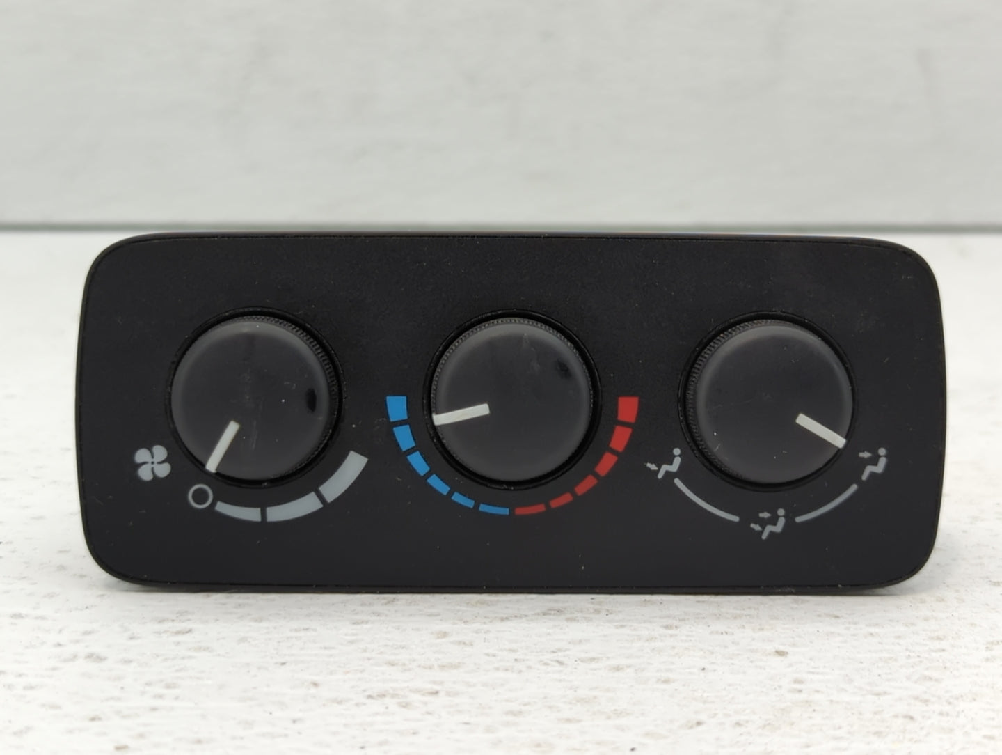2006-2010 Jeep Commander Climate Control Module Temperature AC/Heater Replacement P/N:P55116949AB P55116949AC Fits OEM Used 