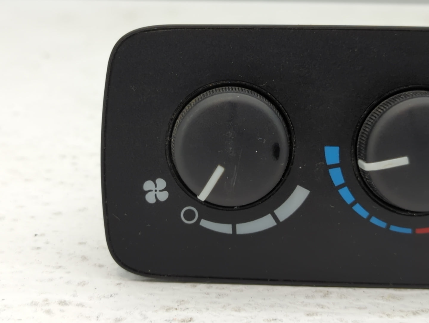 2006-2010 Jeep Commander Climate Control Module Temperature AC/Heater Replacement P/N:P55116949AB P55116949AC Fits OEM Used 