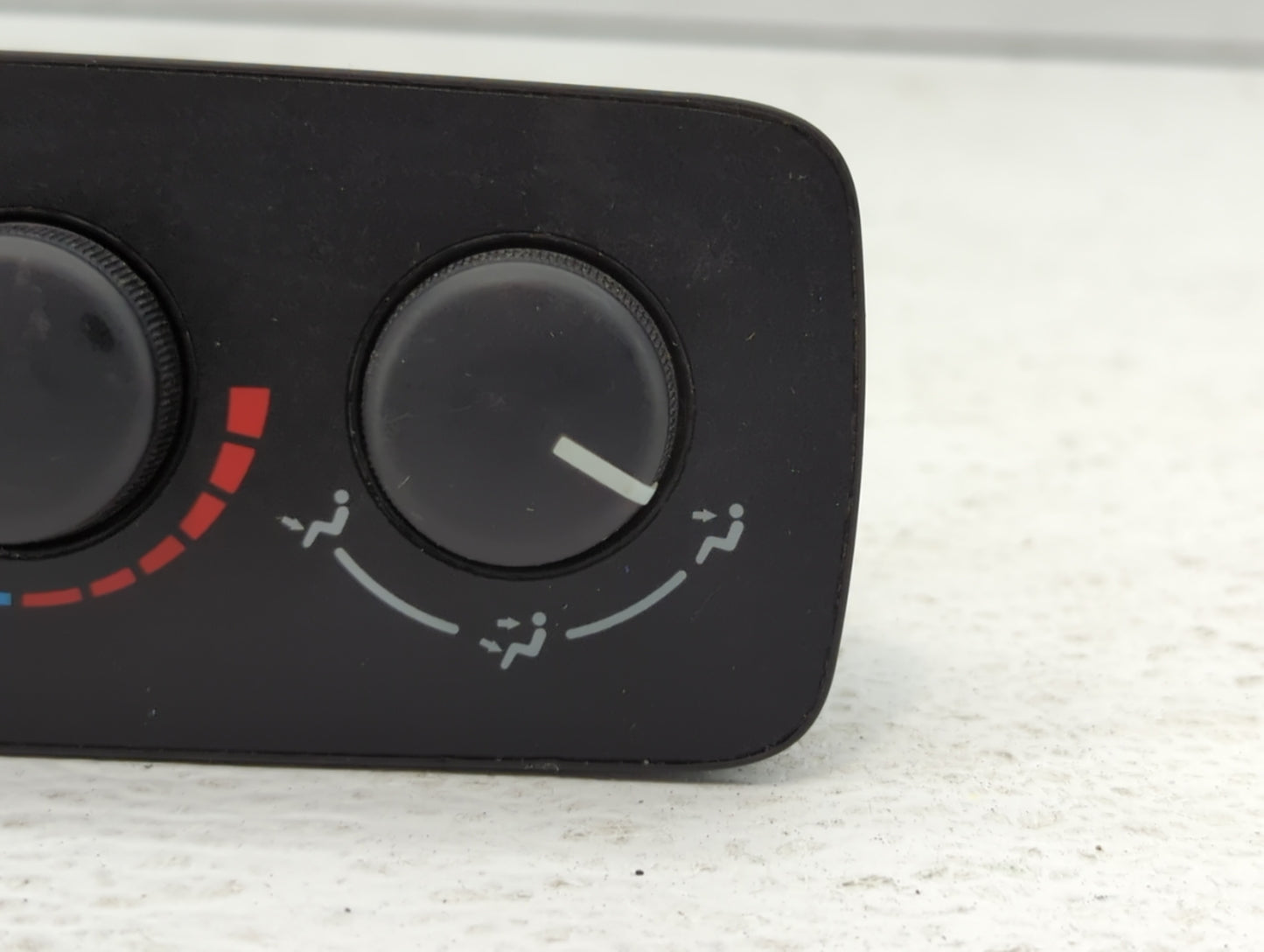 2006-2010 Jeep Commander Climate Control Module Temperature AC/Heater Replacement P/N:P55116949AB P55116949AC Fits OEM Used 