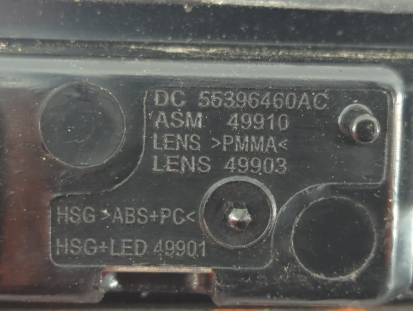 2006 Jeep Commander Tail Light Assembly Driver Left OEM P/N:55396460AC Fits OEM Used Auto Parts - Oemusedautoparts1.com