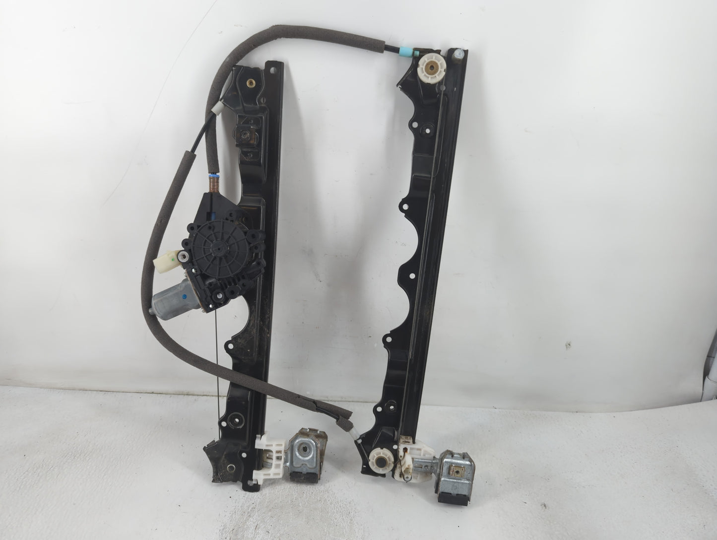 2006-2010 Jeep Commander Window Regulator Passenger Front - Oemusedautoparts1.com