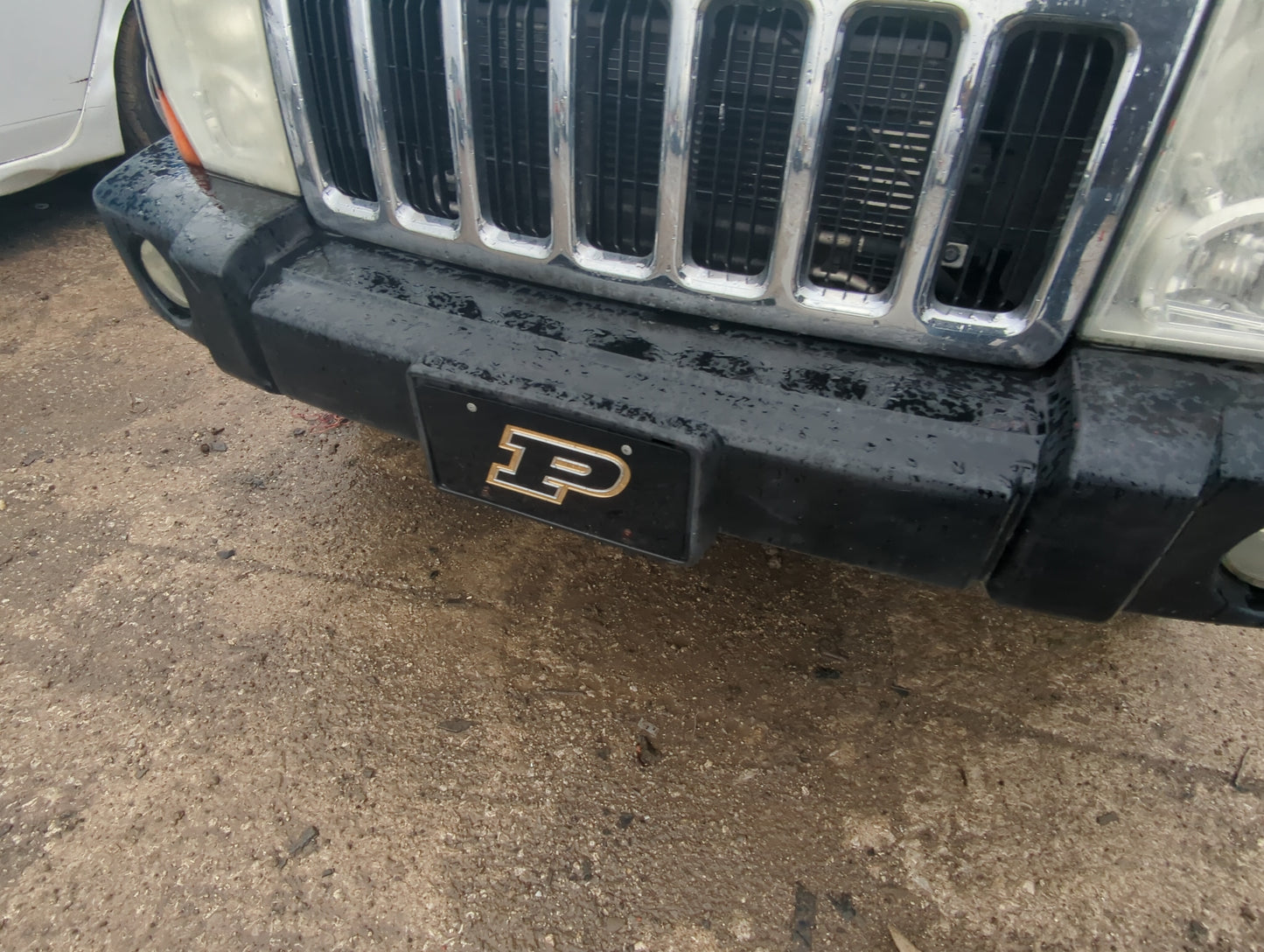 2006-2010 Jeep Commander Front Bumper - Oem - Oemusedautoparts1.com