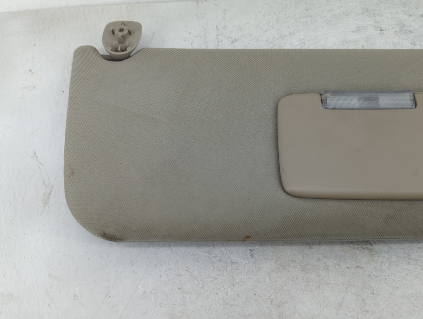2006-2010 Jeep Commander Sun Visor Shade Replacement Passenger Right Mirror Fits Fits 2006 2007 2008 2009 2010 OEM Used Auto