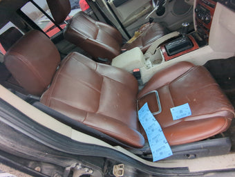 compare product 2006 JEEP COMMANDER