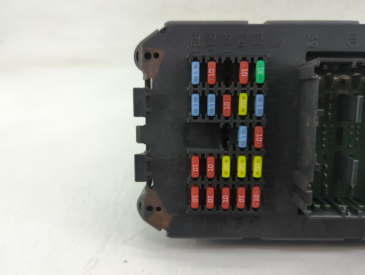 2006-2006 Jeep Commander Body Control Module Bcm Inner Cabin Fuse Box - Oemusedautoparts1.com