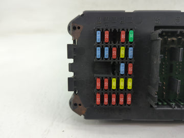 2006-2006 Jeep Commander Body Control Module Bcm Inner Cabin Fuse Box