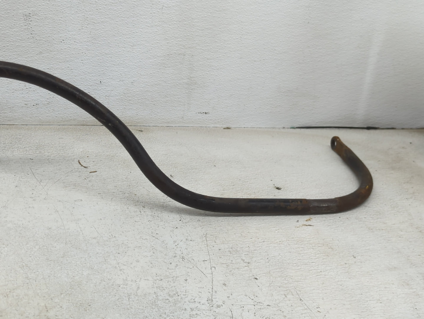 2006-2010 Jeep Commander Rear Stabilizer Bar Oem - Oemusedautoparts1.com
