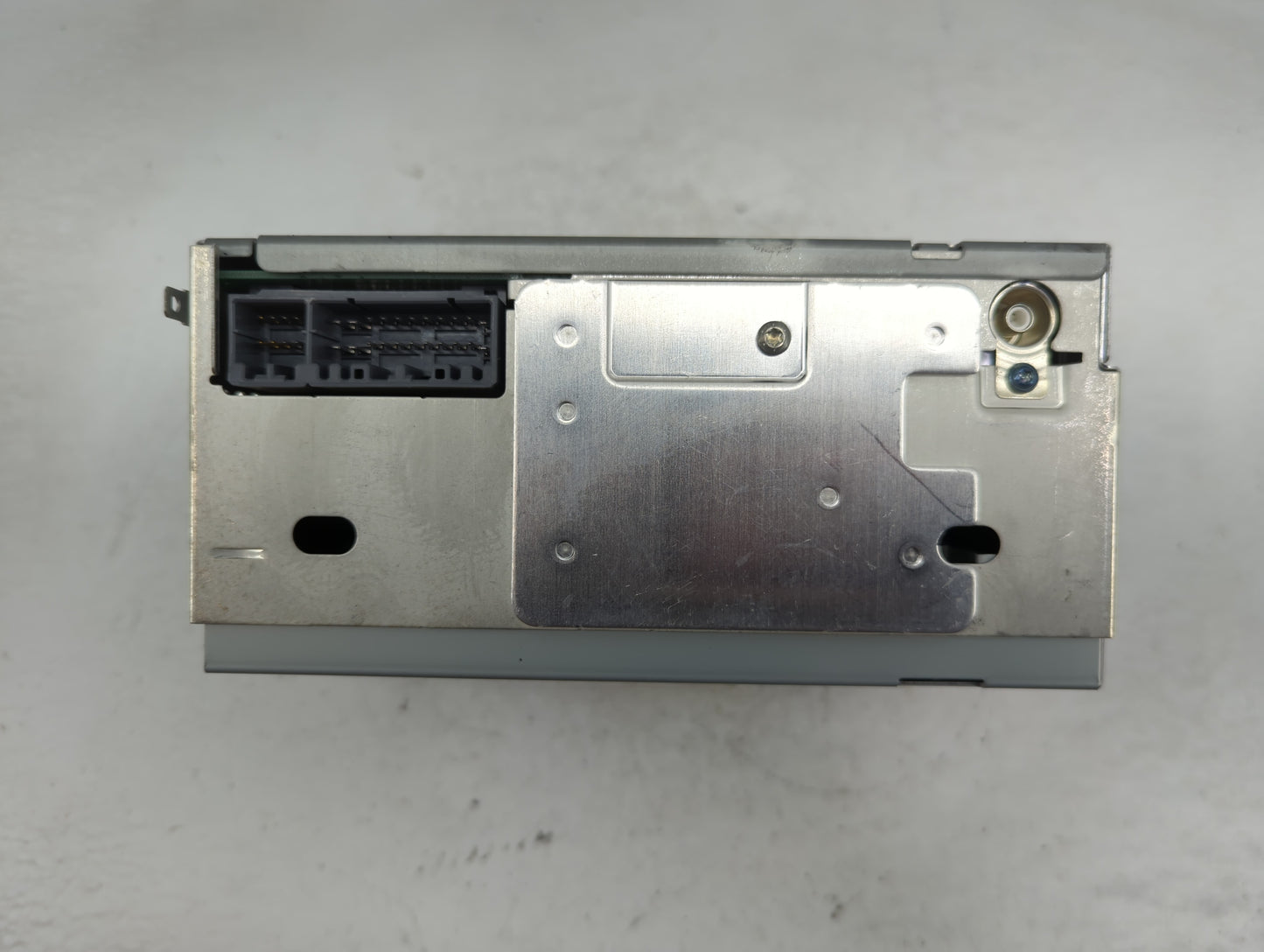 2006-2007 Jeep Commander Radio AM FM Cd Player Receiver Replacement P/N:P05064171AE Fits Fits 2004 2005 2006 2007 2008 2009 