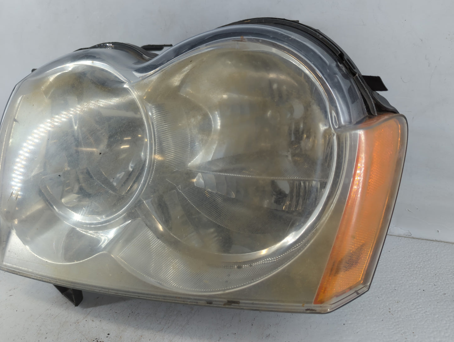 Jeep Gndche Driver Left Oem Head Light Headlight Lamp - Oemusedautoparts1.com