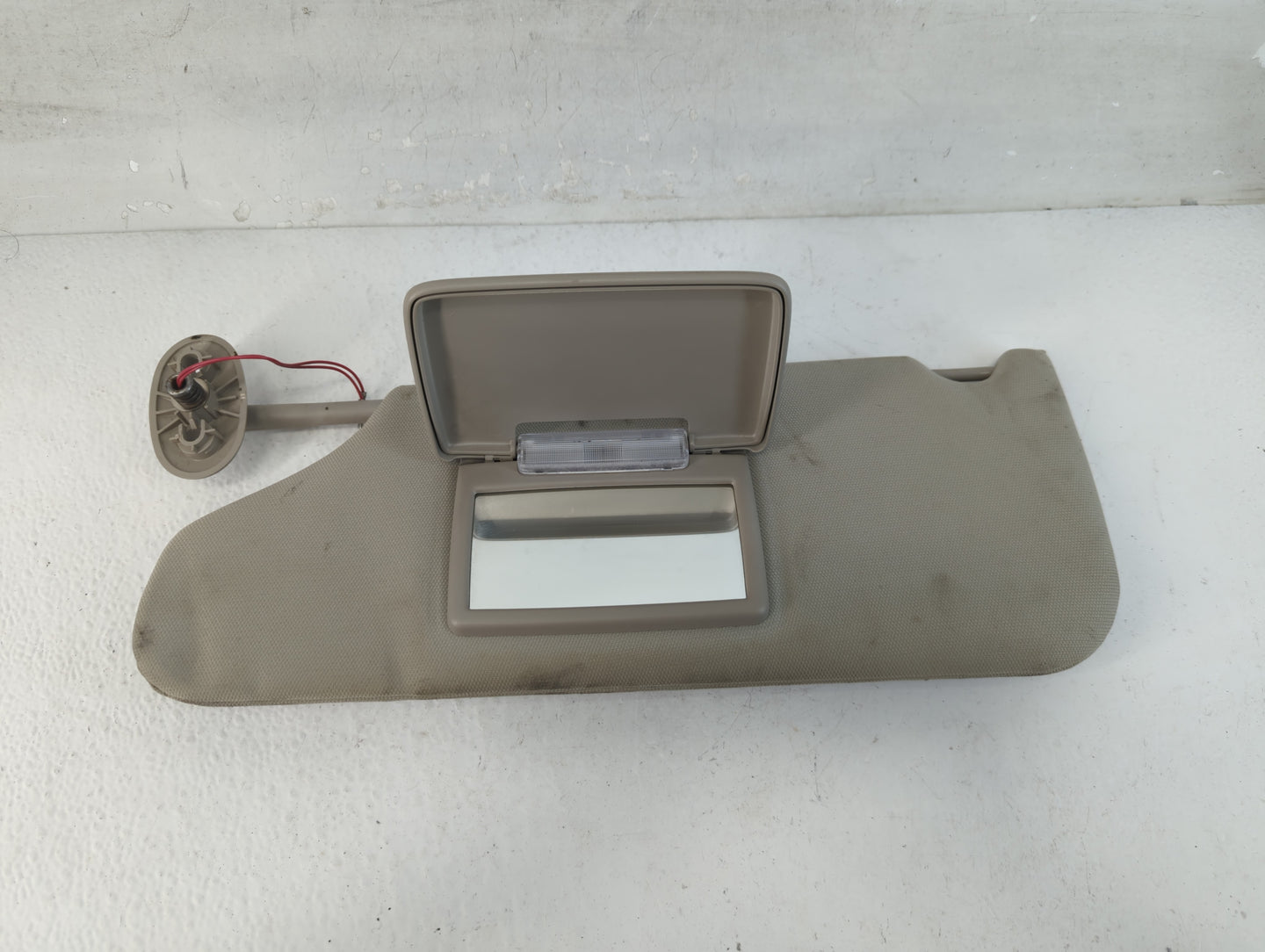 2005-2010 Jeep Grand Cherokee Sun Visor Shade Replacement Driver Left Mirror Fits Fits 2005 2006 2007 2008 2009 2010 OEM Use