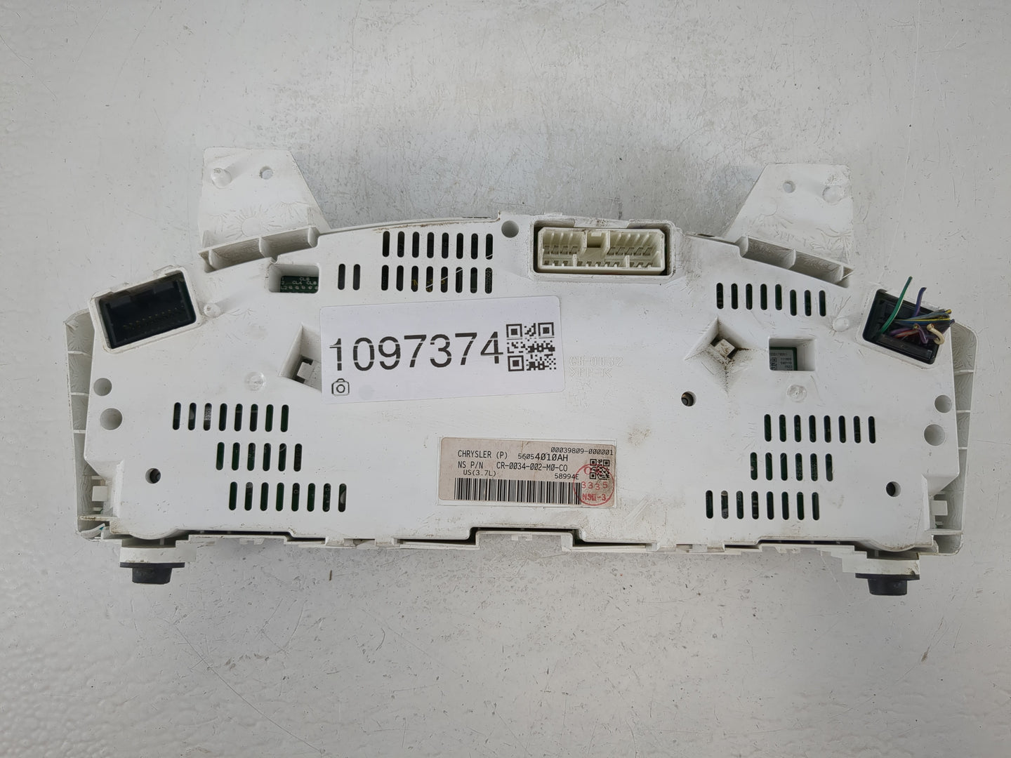 2006 Jeep Grand Cherokee Instrument Cluster Speedometer Gauges P/N:56054010AH Fits OEM Used Auto Parts - Oemusedautoparts1.c