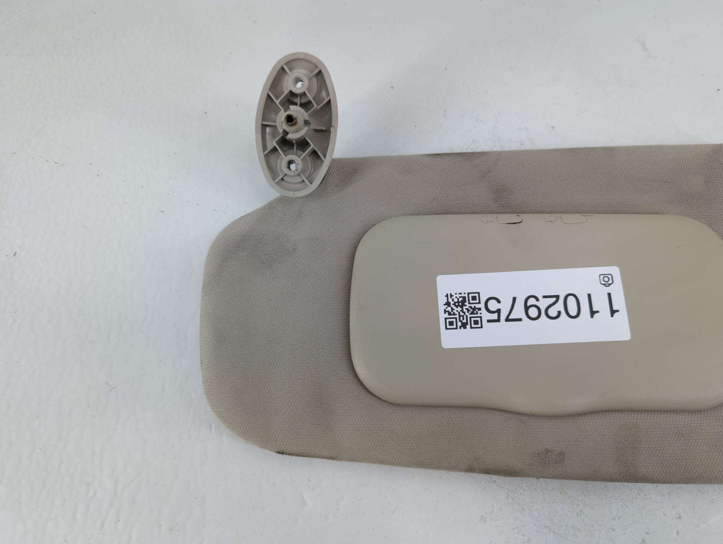 2005-2010 Jeep Grand Cherokee Sun Visor Shade Replacement Driver Left Mirror Fits Fits 2005 2006 2007 2008 2009 2010 OEM Use