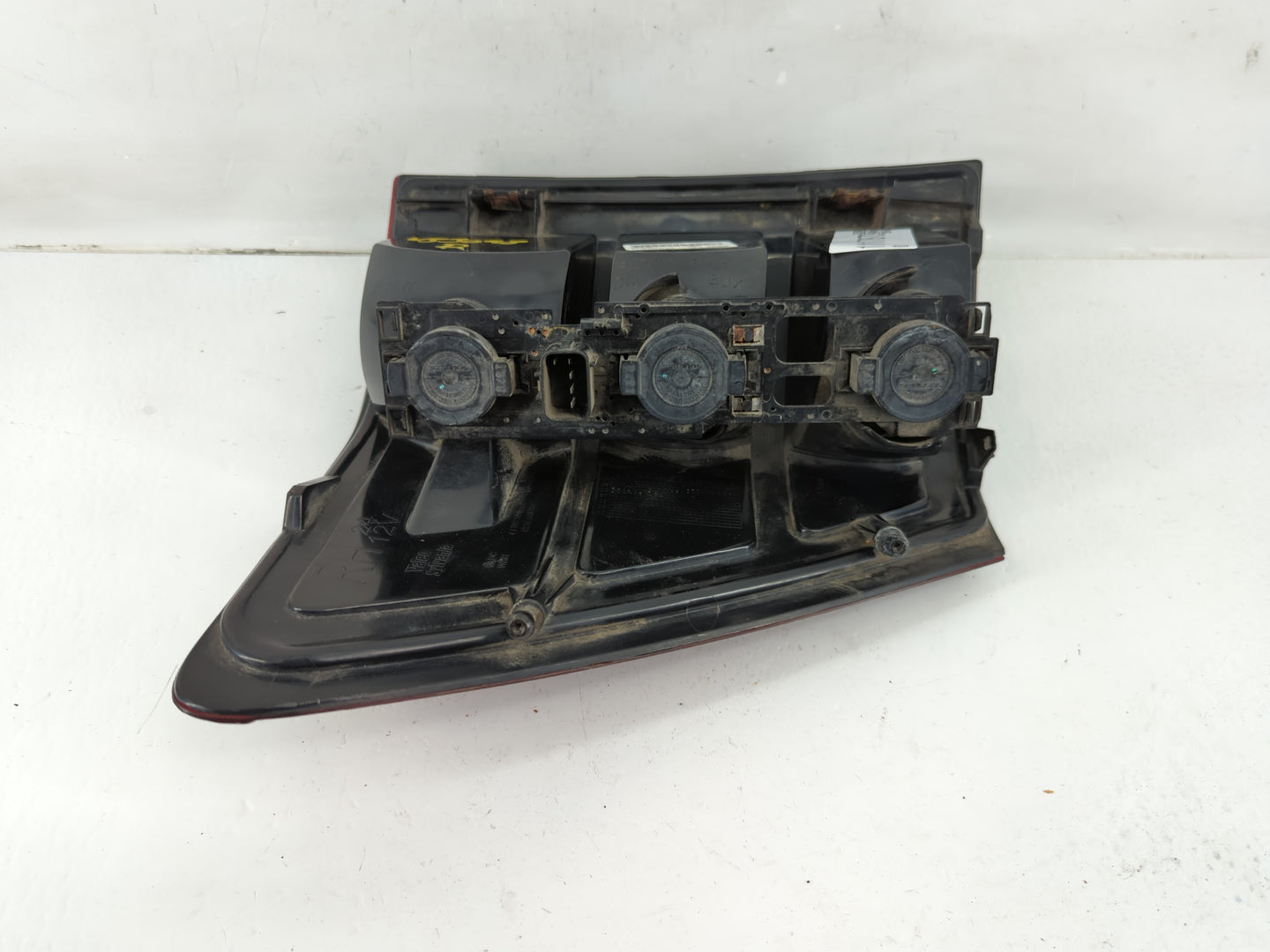 2005-2006 Jeep Grand Cherokee Tail Light Assembly Passenger Right OEM P/N:55156614AF Fits Fits 2005 2006 OEM Used Auto Parts