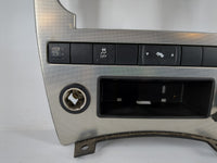 2005-2007 Jeep Grand Cherokee Radio AM FM Cd Player Receiver Replacement P/N:746-75655-53 Fits OEM Used Auto Parts - Oemused