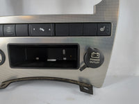 2005-2007 Jeep Grand Cherokee Radio AM FM Cd Player Receiver Replacement P/N:746-75655-53 Fits OEM Used Auto Parts - Oemused