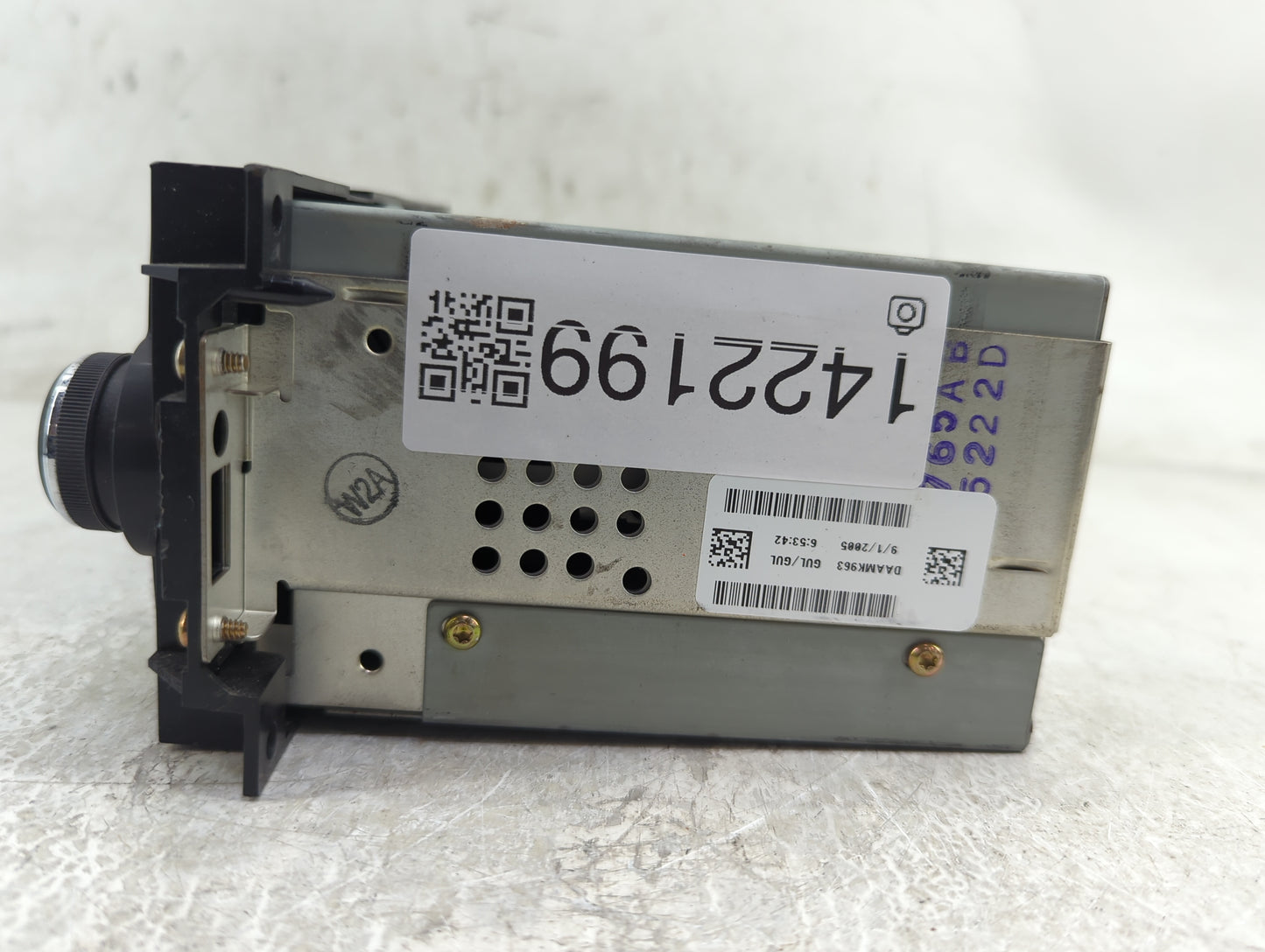 2005-2007 Jeep Grand Cherokee Radio AM FM Cd Player Receiver Replacement P/N:P05064172AD Fits OEM Used Auto Parts - Oemuseda