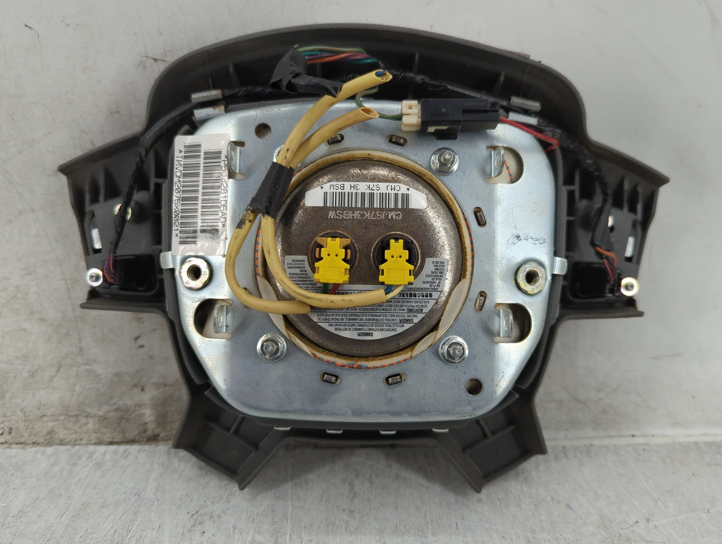 2005-2007 Jeep Grand Cherokee Air Bag Driver Left Steering Wheel Mounted - Oemusedautoparts1.com