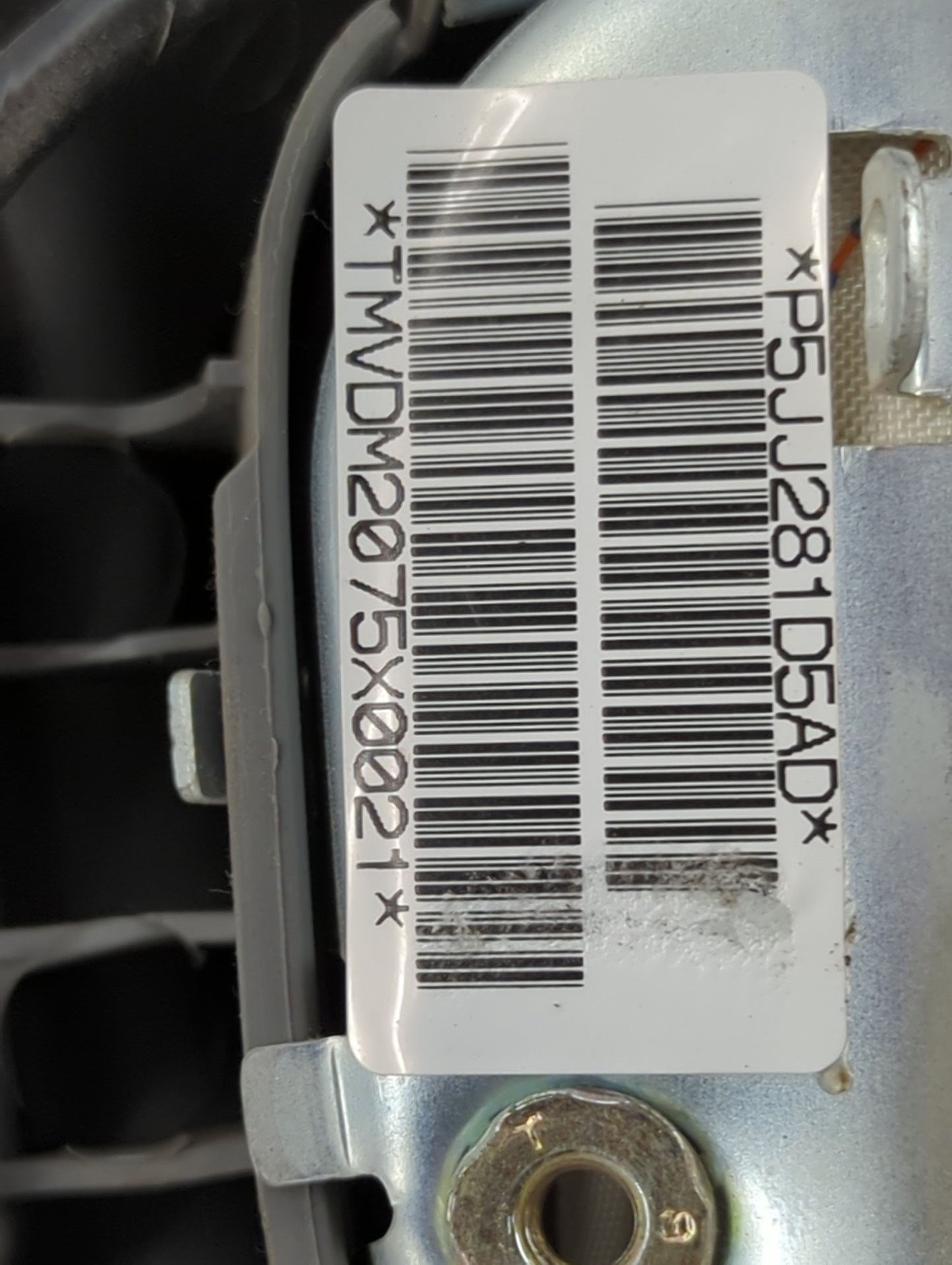 2005-2007 Jeep Grand Cherokee Air Bag Driver Left Steering Wheel Mounted - Oemusedautoparts1.com