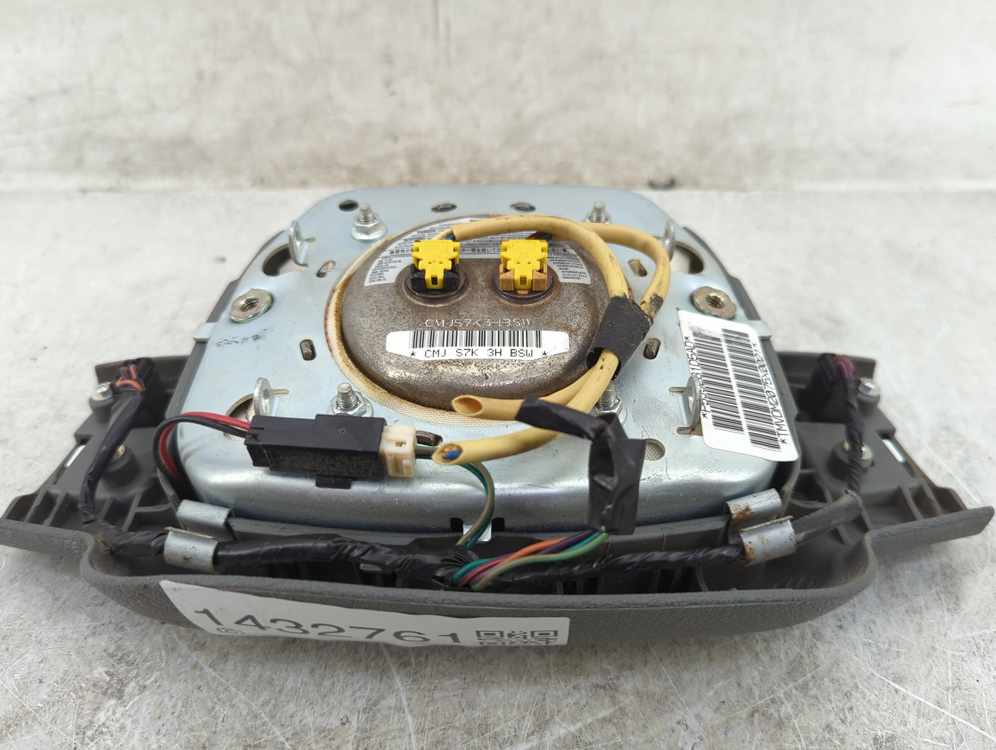 2005-2007 Jeep Grand Cherokee Air Bag Driver Left Steering Wheel Mounted - Oemusedautoparts1.com