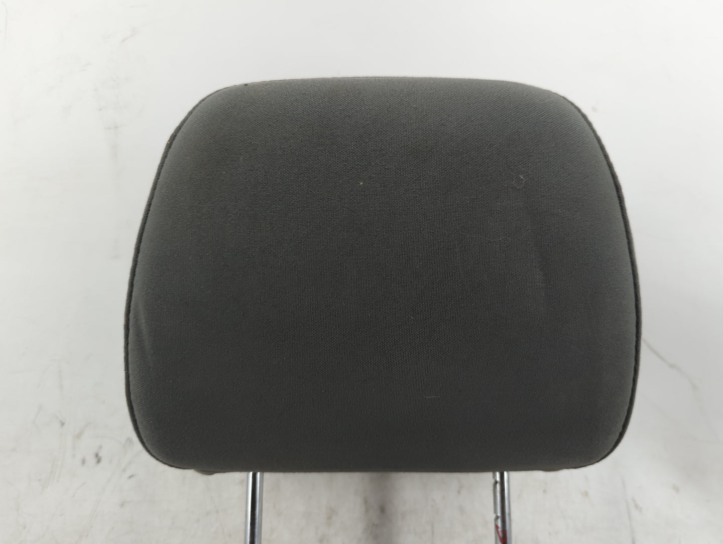 2005-2010 Jeep Grand Cherokee Headrest Head Rest Front Driver Passenger Seat Fits Fits 2005 2006 2007 2008 2009 2010 OEM Use