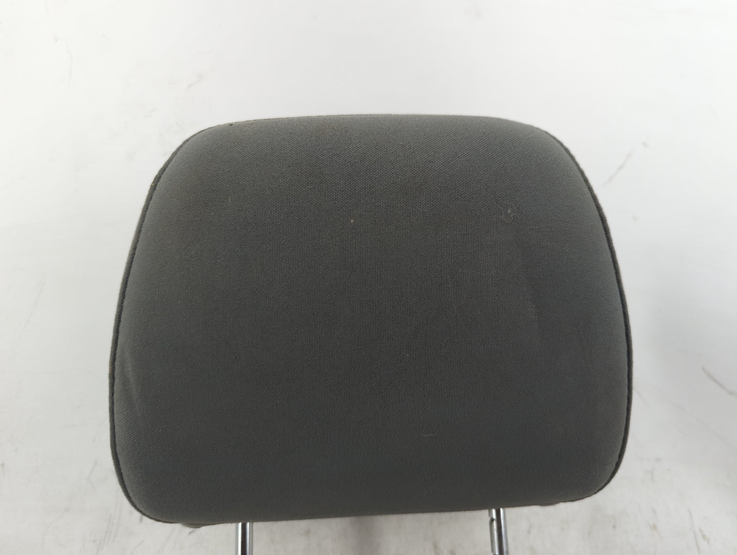 2005-2010 Jeep Grand Cherokee Headrest Head Rest Front Driver Passenger Seat Fits Fits 2005 2006 2007 2008 2009 2010 OEM Use
