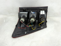 2005-2006 Jeep Grand Cherokee Tail Light Assembly Passenger Right OEM Fits Fits 2005 2006 OEM Used Auto Parts - Oemusedautop