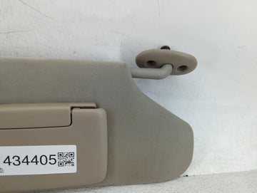 2006 Jeep Grand Cherokee Sun Visor Shade Replacement Passenger Right Mirror Fits OEM Used Auto Parts