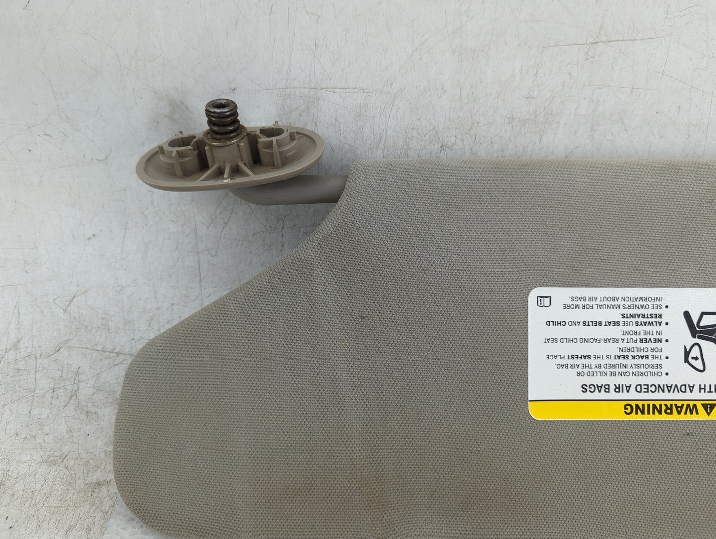 2005-2010 Jeep Grand Cherokee Sun Visor Shade Replacement Passenger Right Mirror Fits Fits 2005 2006 2007 2008 2009 2010 OEM