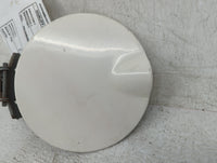 2006 Jeep Grand Cherokee Fuel Tank Door Lid Gas Tank White - Oemusedautoparts1.com