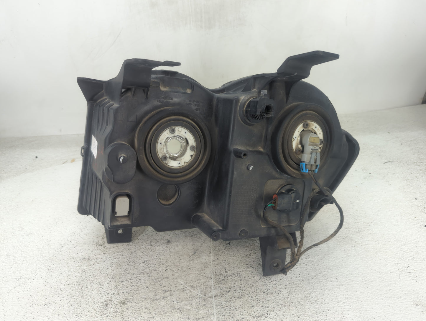 2005 Jeep Grand Cherokee Passenger Right Oem Head Light Headlight Lamp - Oemusedautoparts1.com