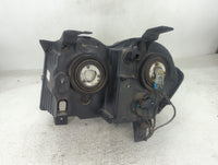 2005 Jeep Grand Cherokee Passenger Right Oem Head Light Headlight Lamp - Oemusedautoparts1.com