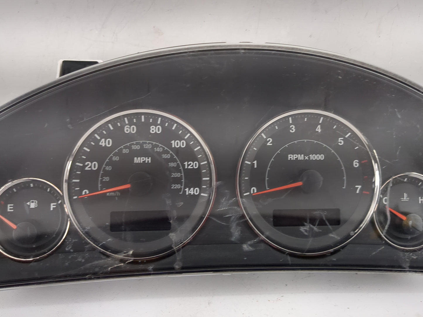 2006 Jeep Grand Cherokee Instrument Cluster Speedometer Gauges P/N:56054012AH CR-0034-003-M0-C0 Miles: Fits OEM Used Auto Pa