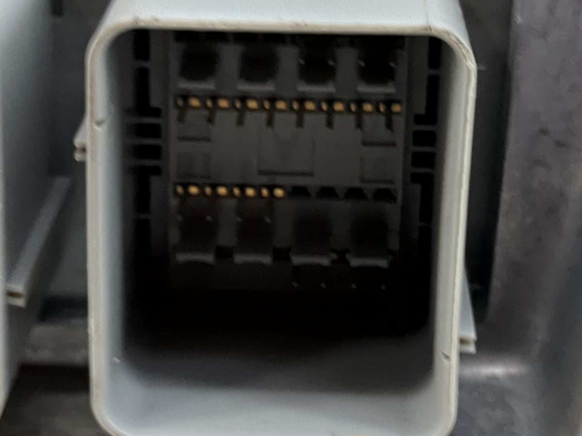 2006-2006 Jeep Grand Cherokee Safety Restraint Srs Airbag Control Module 1502488 - Oemusedautoparts1.com