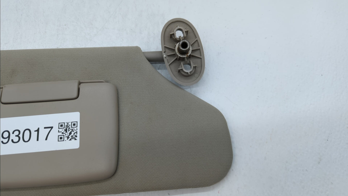 2005-2010 Jeep Grand Cherokee Sun Visor Shade Replacement Passenger Right Mirror Fits Fits 2005 2006 2007 2008 2009 2010 OEM