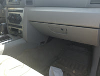 2006 Jeep Grand Cherokee Passenger Glove Box Door Storage Compartment 5025652 - Oemusedautoparts1.com