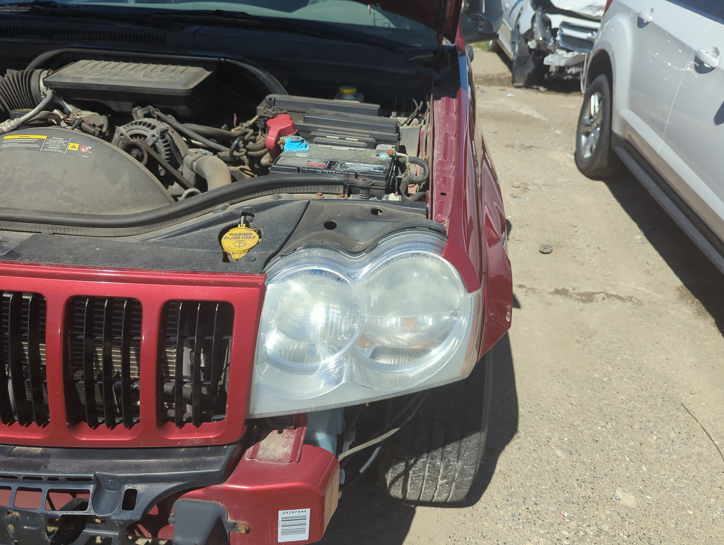 2005-2007 Jeep Grand Cherokee Driver Left Oem Head Light Headlight Lamp - Oemusedautoparts1.com