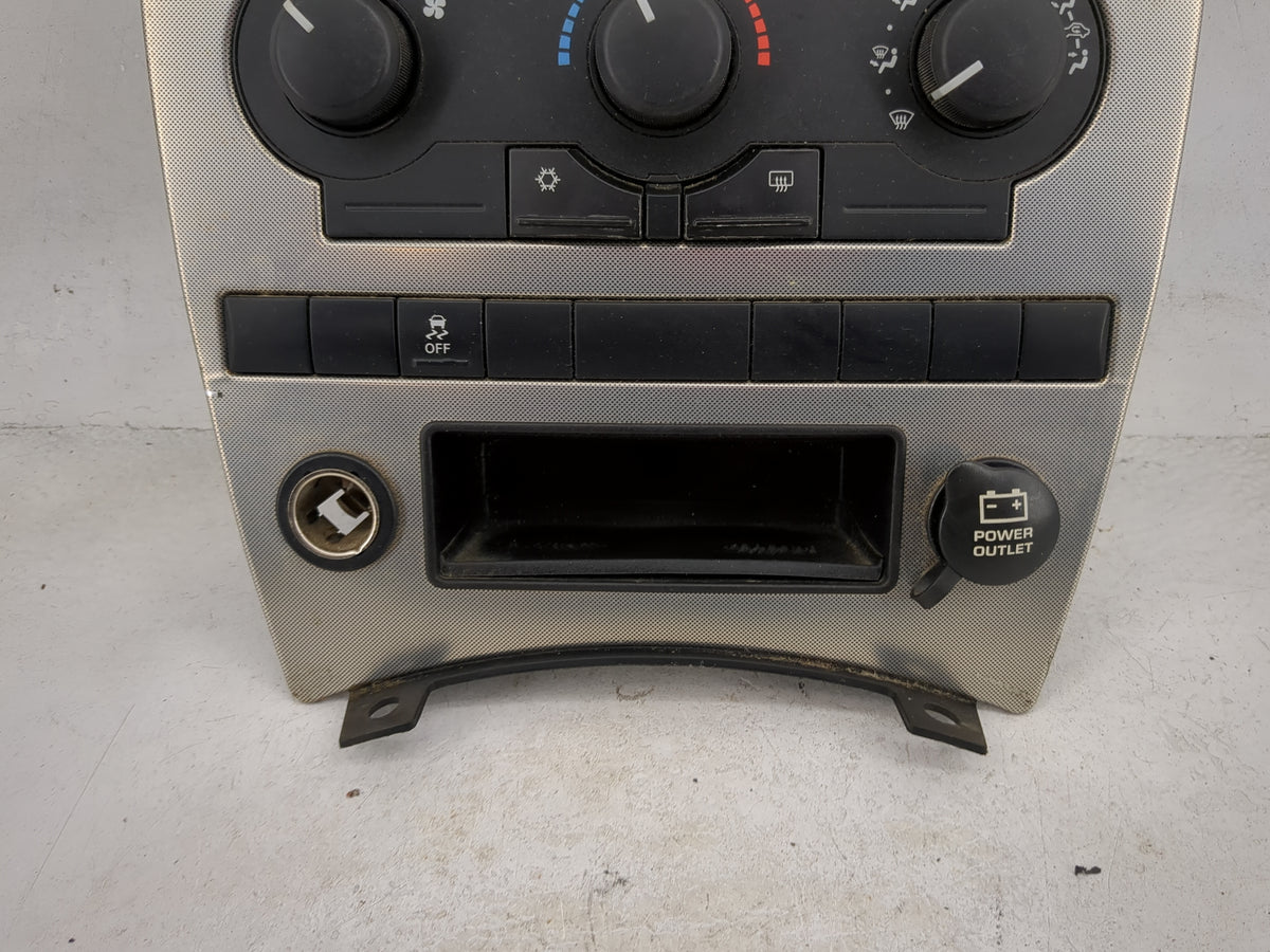 2005-2007 Jeep Grand Cherokee Climate Control Module Temperature AC/Heater Replacement P/N:P55111009AM Fits Fits 2005 2006 2