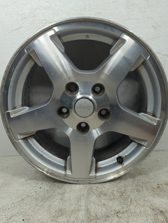 compare product 2005-2007 Jeep Grand Cherokee Oem Wheel Rim 5043522