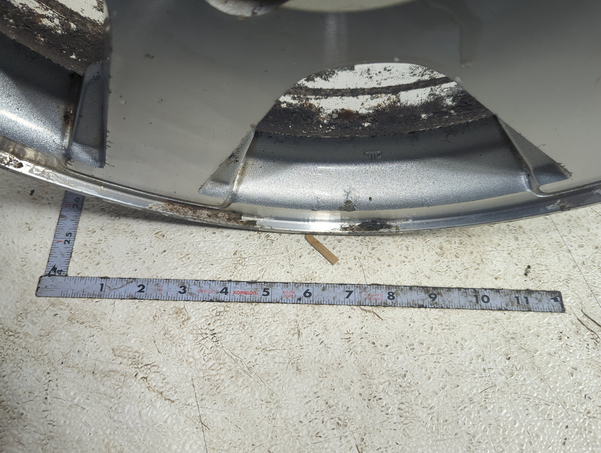 2005-2007 Jeep Grand Cherokee Oem Wheel Rim 5043525 - Oemusedautoparts1.com